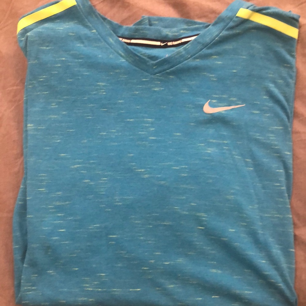 Nike running tee